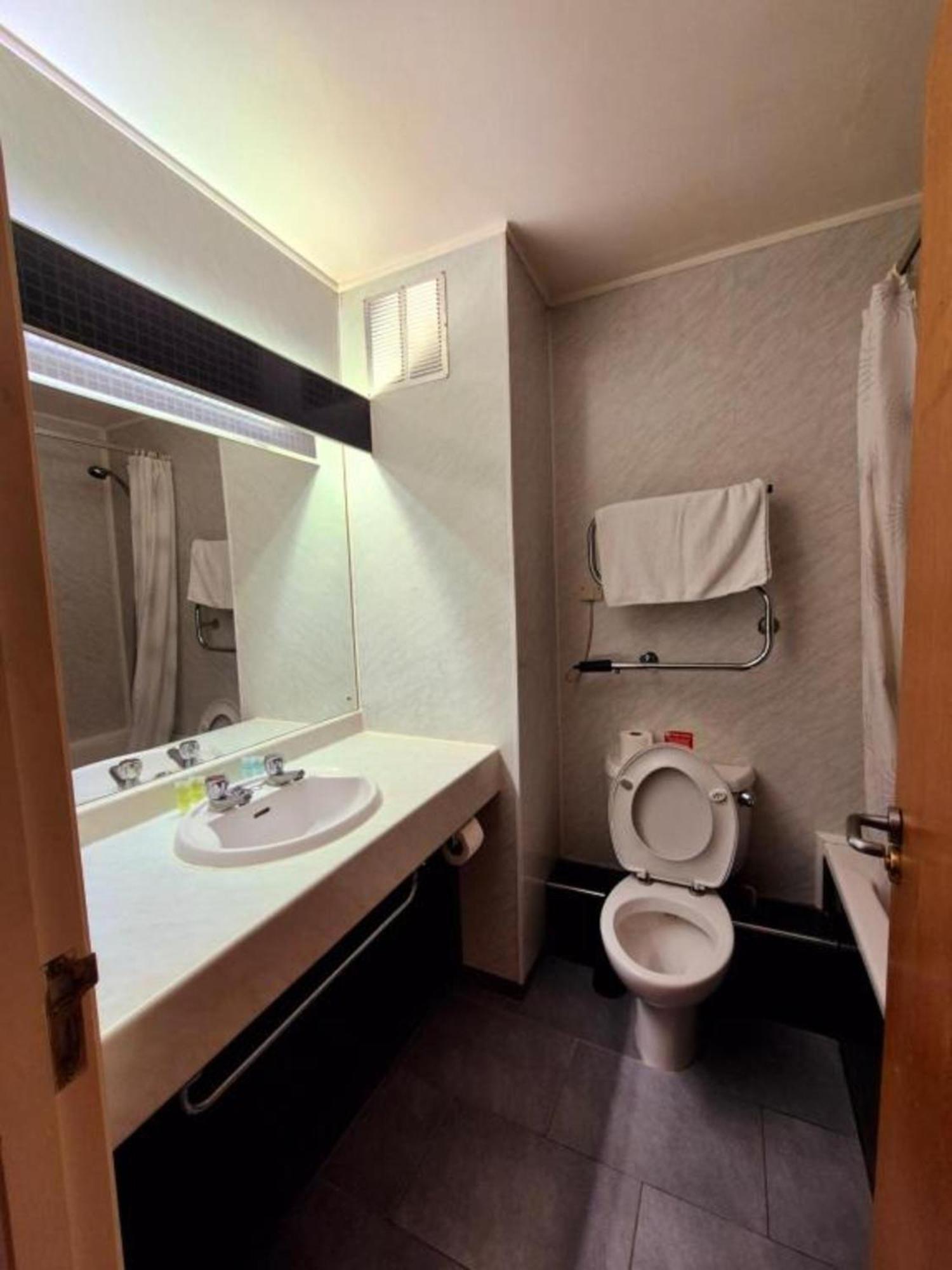 Boston Supreme Hotel المظهر الخارجي الصورة